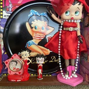 VINTAGE 1986 BETTY BOOP COLLECTION ❤️ American Dream 🇺🇸 in wooden/glass box